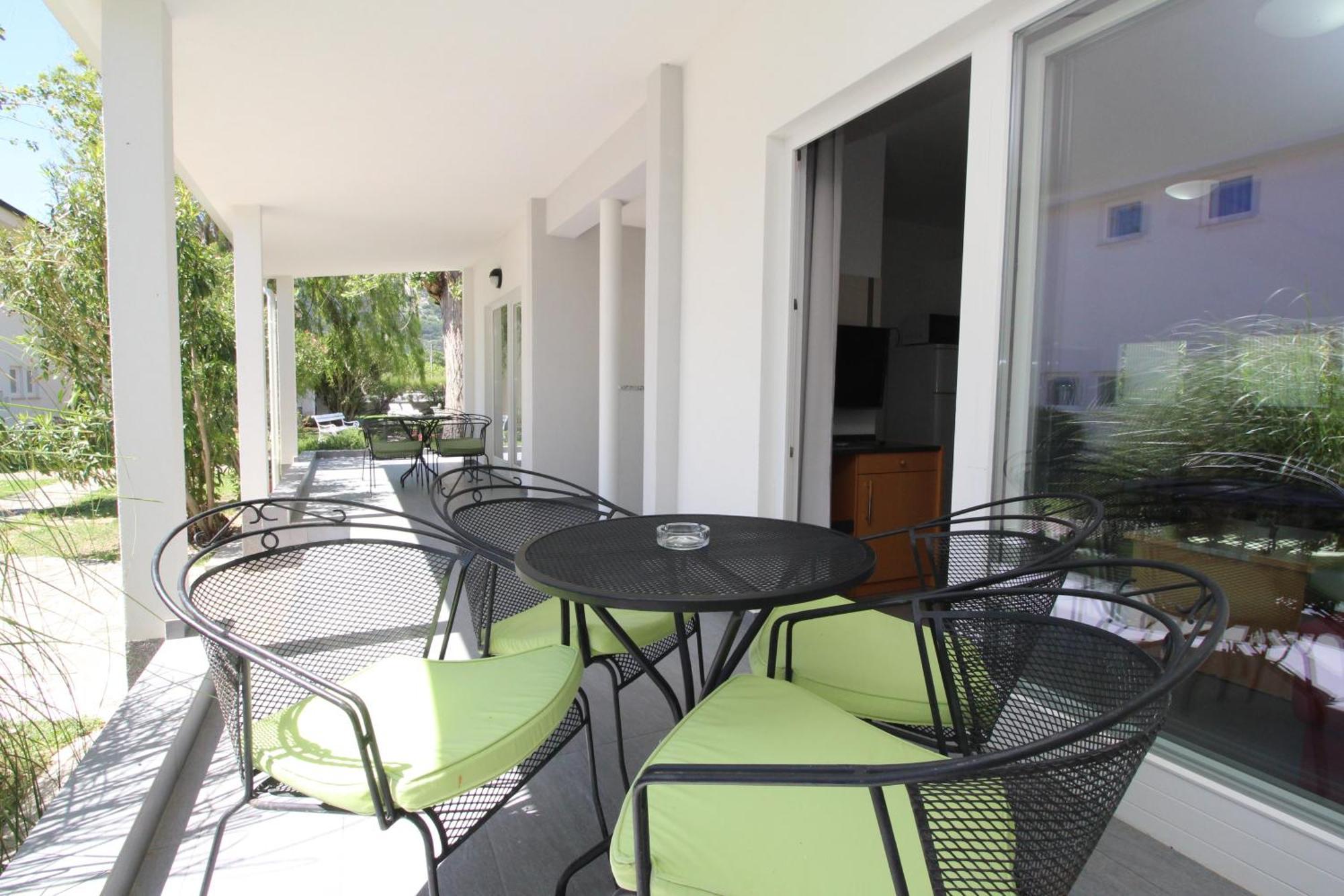 Villas Corinthia Башка Номер фото